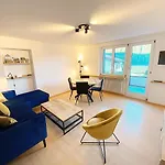 70M2 Mit Seeblick, Balkon, Serlas, Parkplatz - S11,1