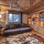 Apartment In Villa In The Heart Of Sankt Moritz-Dorf