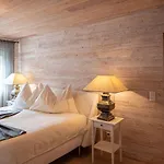 Apartment Chesa Sur Val 21 By Interhome