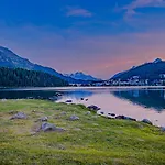 Wasserfall - Zentrum - Balkon - Seeblick - Kueche