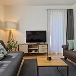 Apartment Via Surpunt - Perspektiva - 5 Rooms
