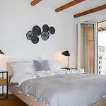 Swissme - Modernes Studio Am Sportplatz Mit Balkon & Parkplatz
