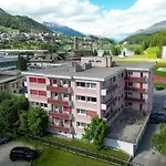 Beautiful Modern Family Apartment With Free Parking