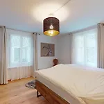 Apartment Chavallera 5