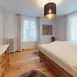 Apartment Chavallera 5