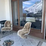 Fantastic Panorama Flat In Sankt Moritz