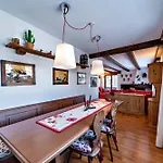 Chesa Aruons 21 - St. Moritz