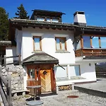 Chesa Il Rifugio 1