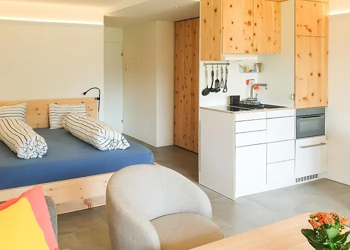 Modernes Alpenstudio Mit Bergblick, Pool Und Sauna