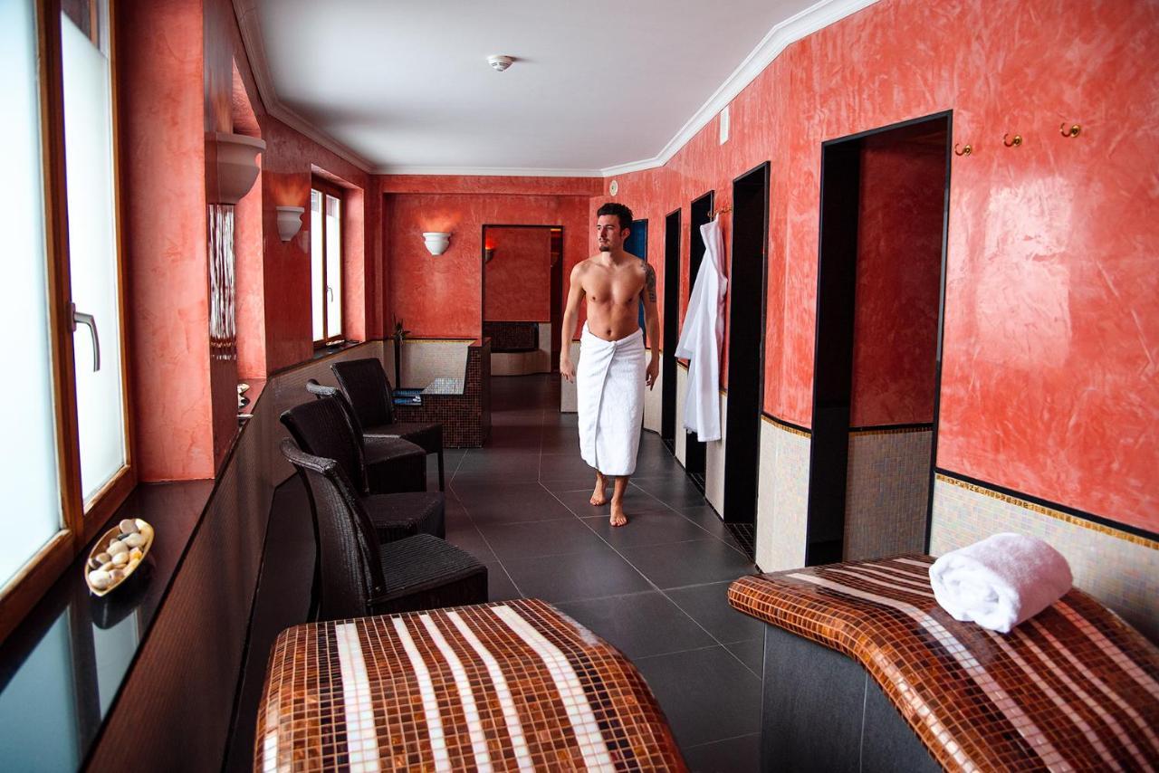 San Gian Otel 4*