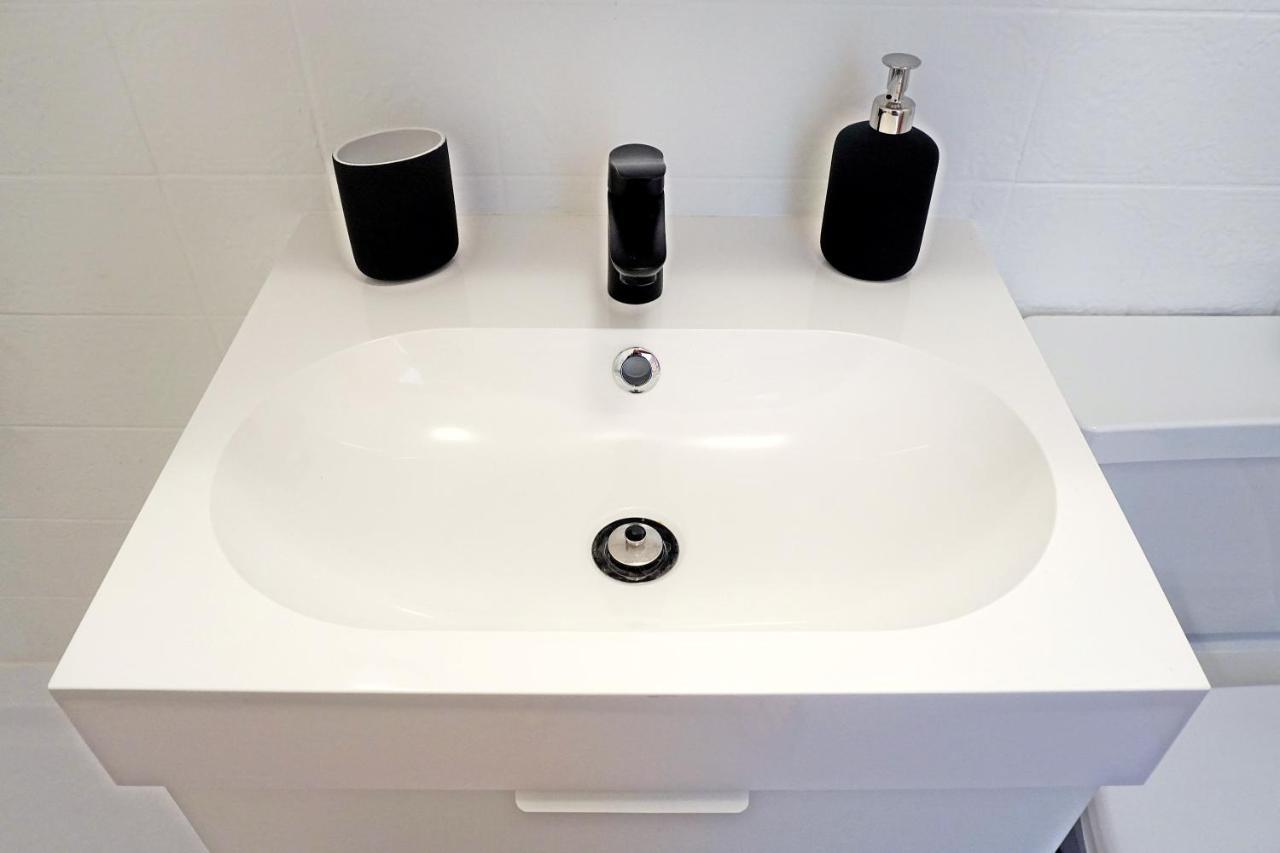Schick Und Freundlich, Zentral, Modernes - C5 *