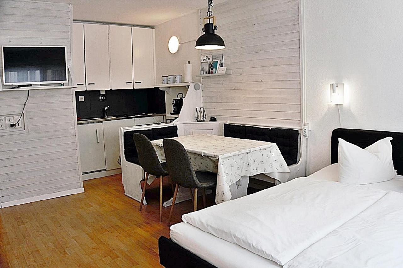 Gemuetlich-zentral, 30m2, Mit Parkplatz - A212 * St. Moritz