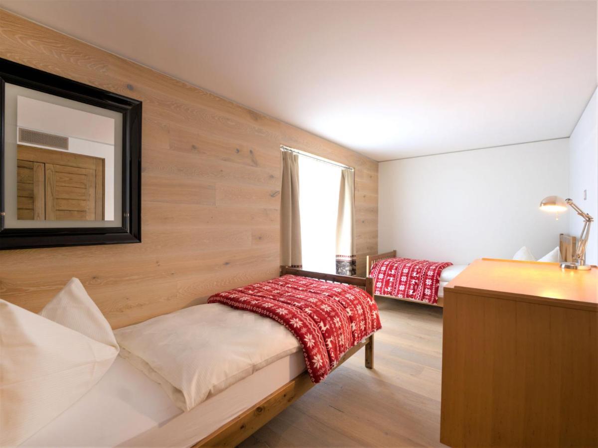 Apartamento Chesa Piz Padella - St- Moritz By Interhome