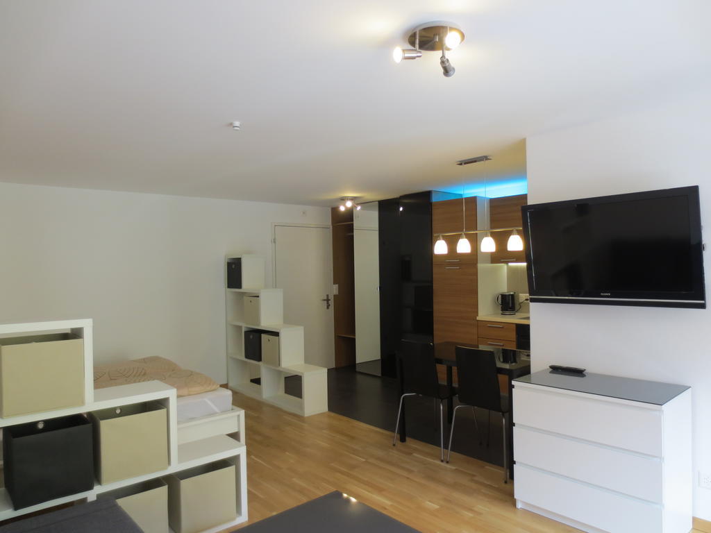 Skyline Apartments