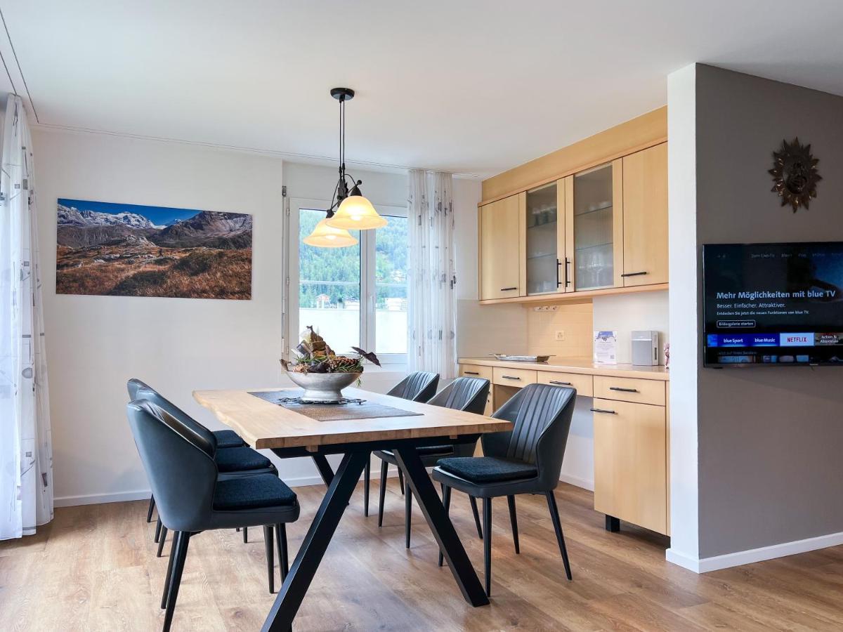 Swissme - 100qm - Balkon - 2 Baeder - Parkplatz - Fussbodenheizung Căn hộ