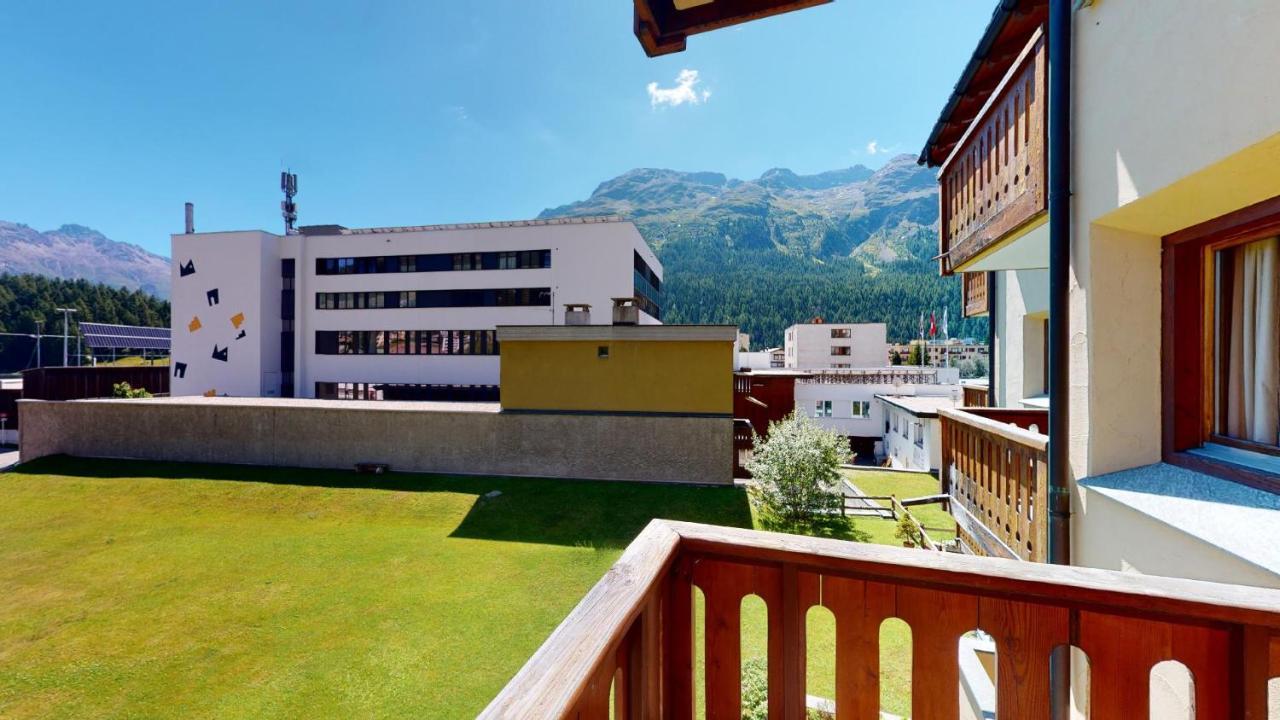 Ludains 2/9 St. Moritz
