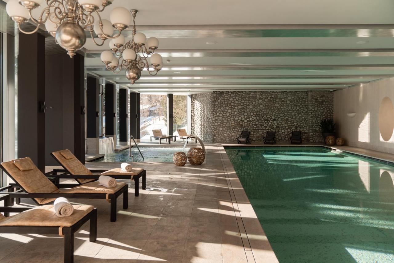 Carlton - The Leading Of The World St. Moritz