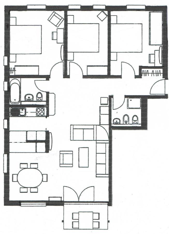Apartment Swissme - 100qm - Balkon - 2 Baeder - Parkplatz - Fussbodenheizung St. Moritz