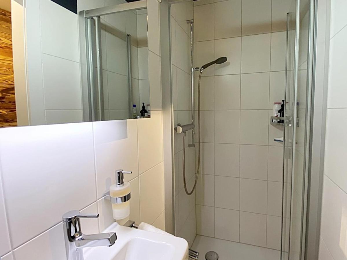 Jaegerstil, 70m2, Zentral, 1 Parkplatz - Re31 Apartamento São Moritz