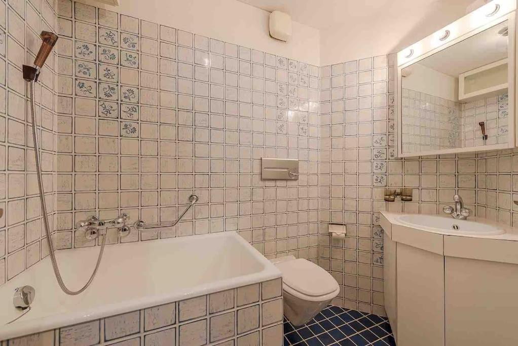Apartment Ferienapartment In Bestlage In