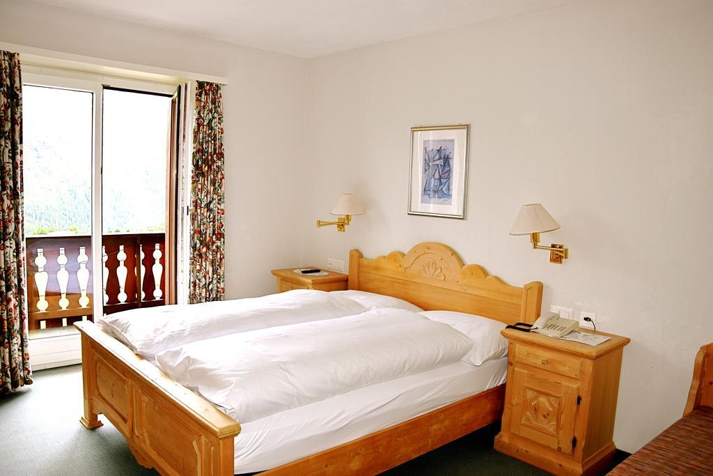 Salastrains 3* Saint-Moritz