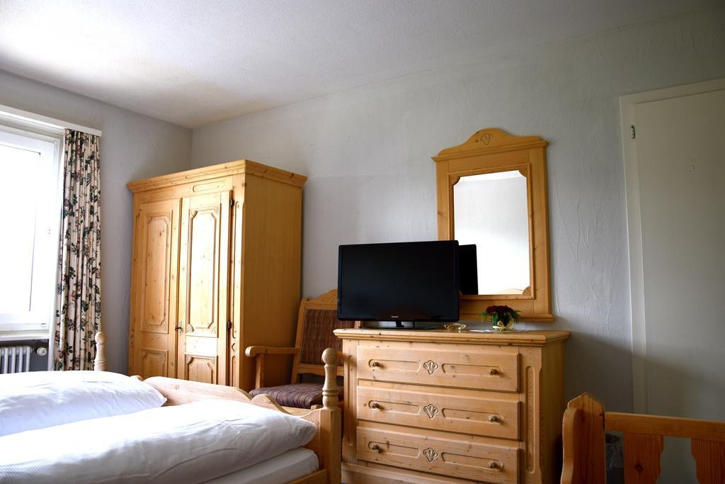 Salastrains Otel