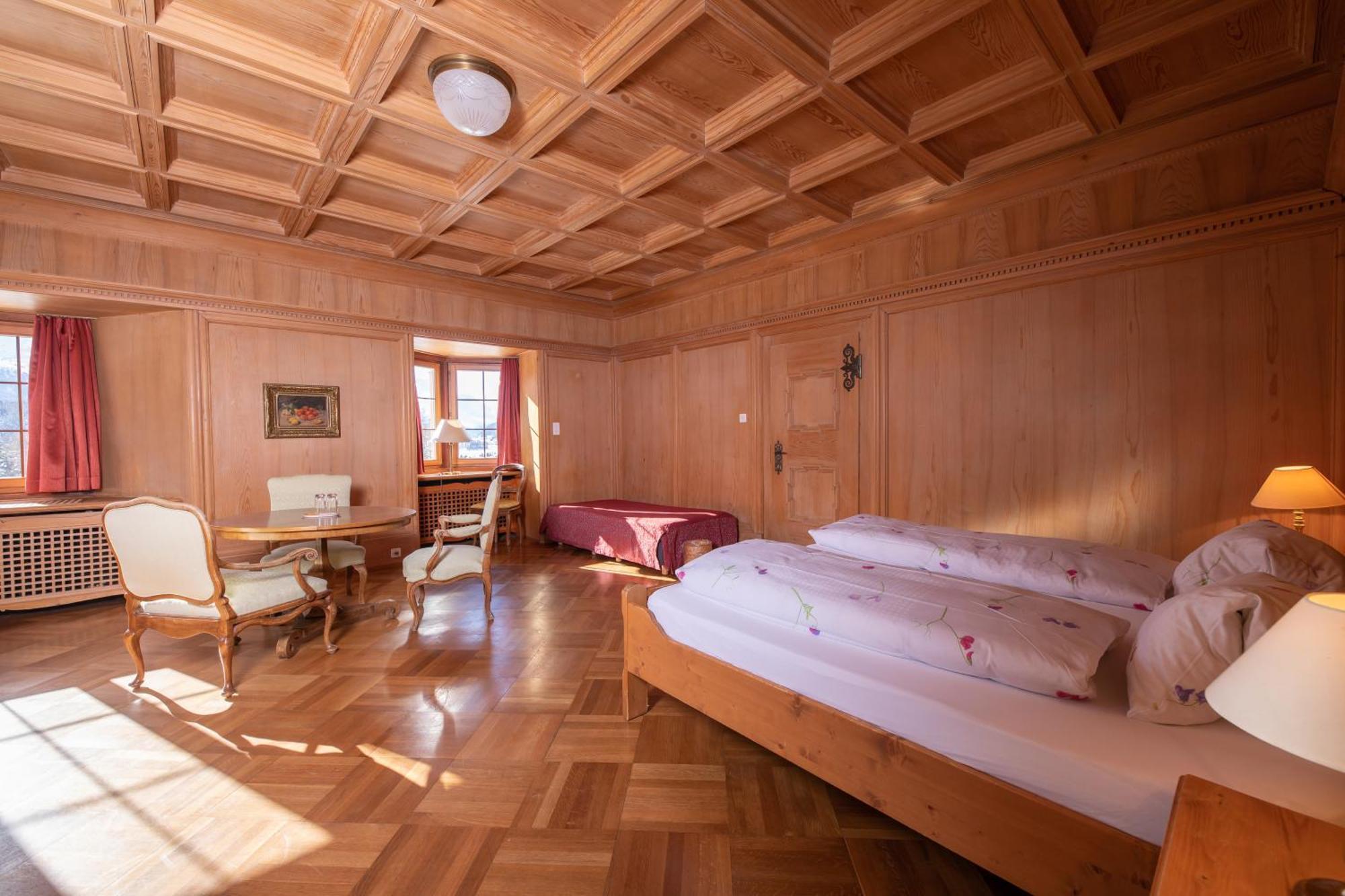 Chesa Spuondas Hotel
