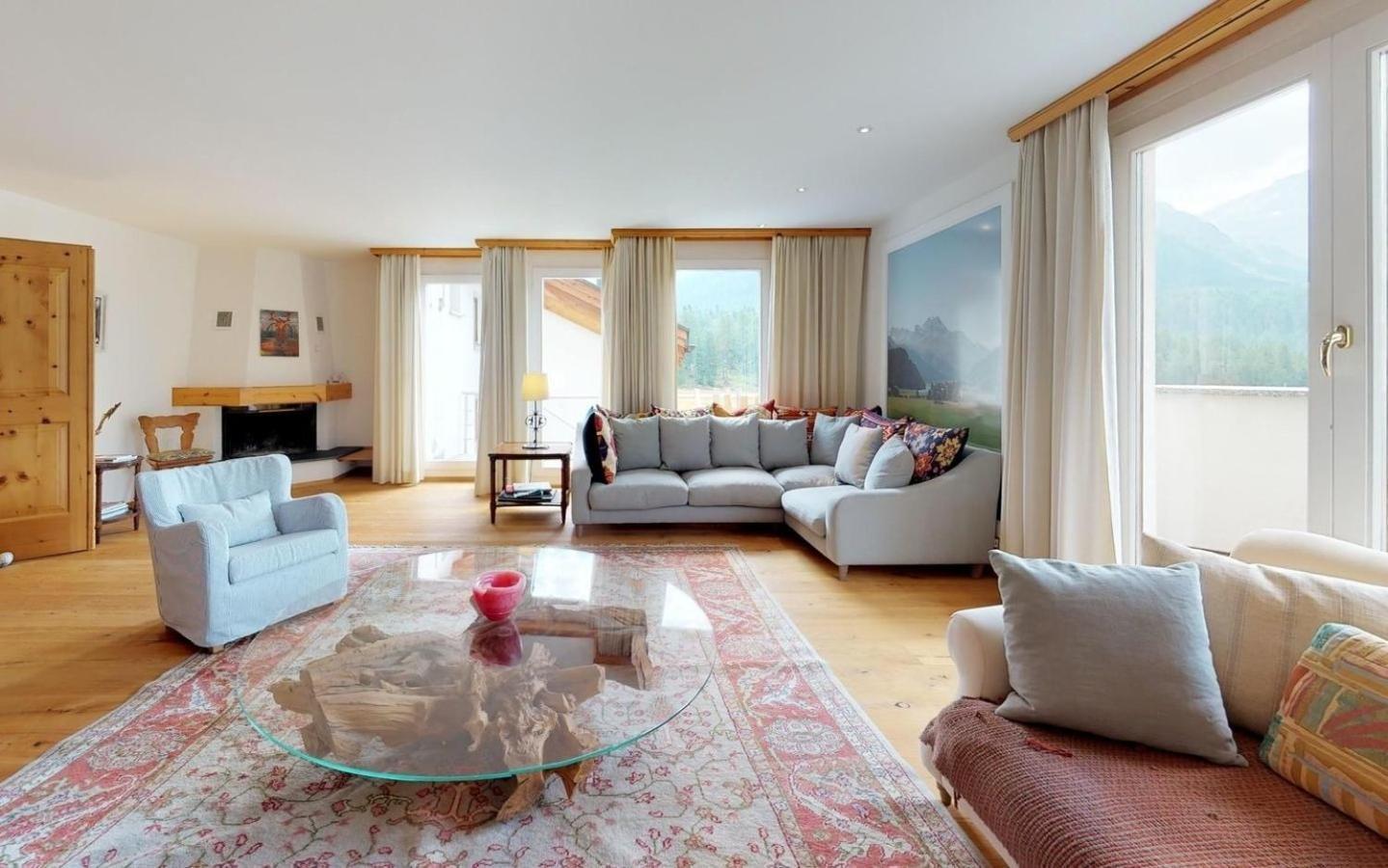 Trais Tschiervs Apartamento