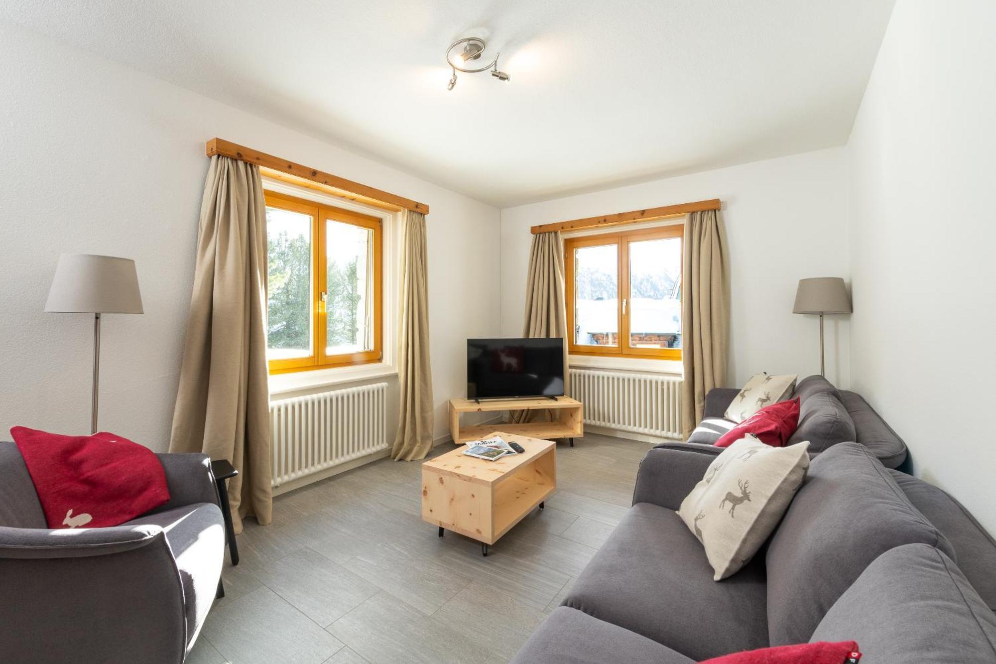 By Randolins Apartment St. Moritz