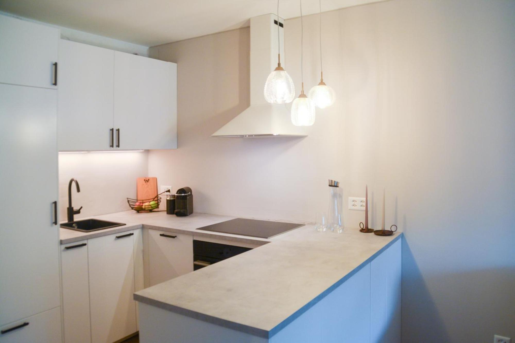 Apartment Swissme-seeblick-balkon-55qm-parkplatz-nahe Bergbahn