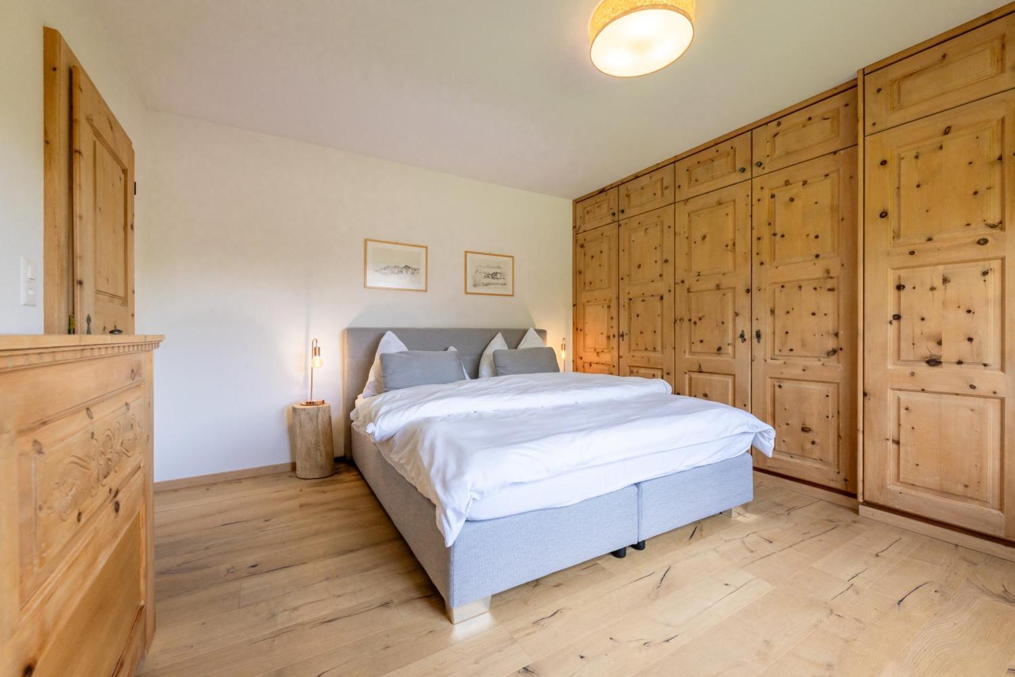 Cosy Facing Piz Rosatsch Apartment St. Moritz