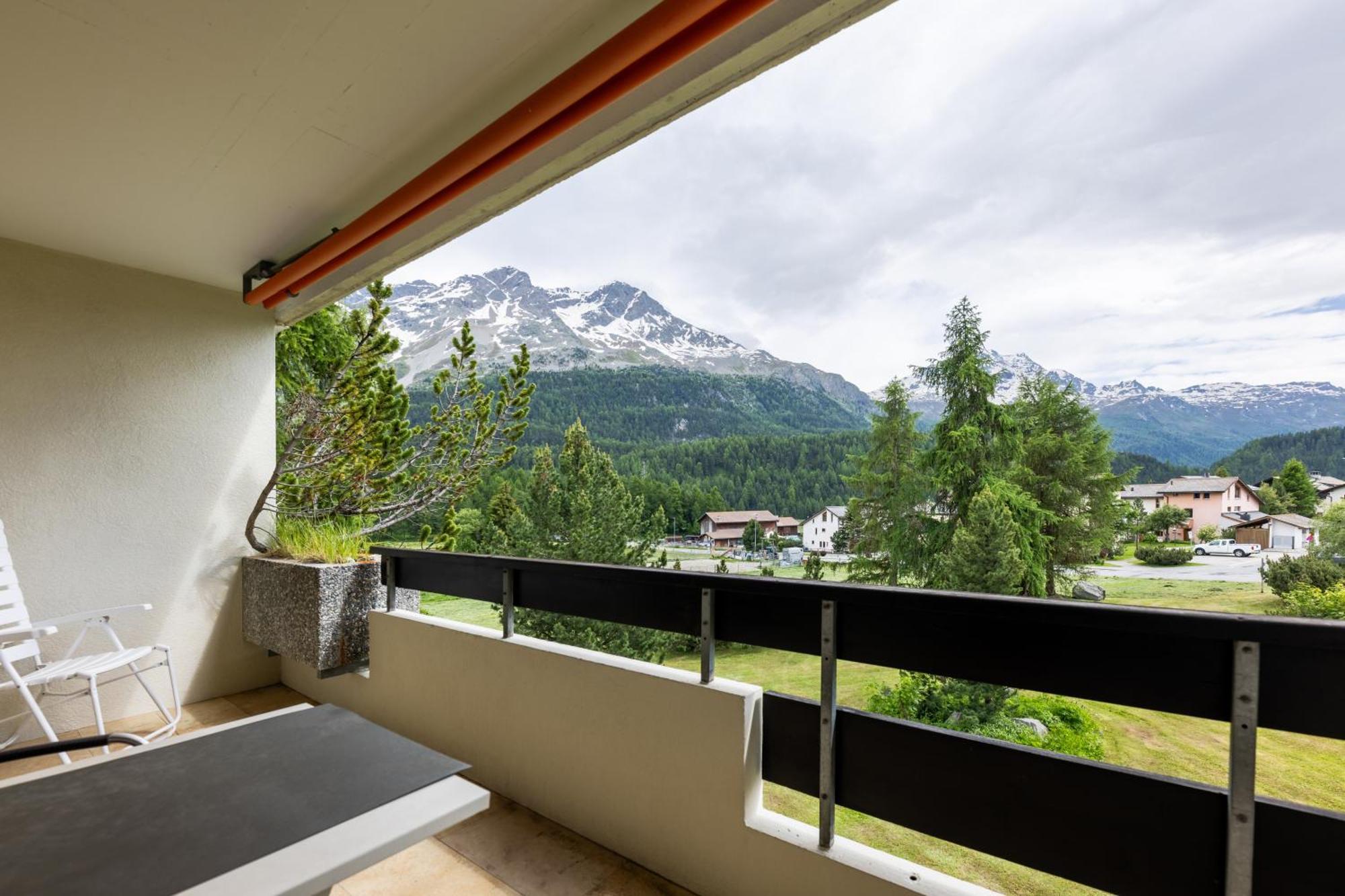 !new! Charming Facing Piz Rosatsch * St. Moritz