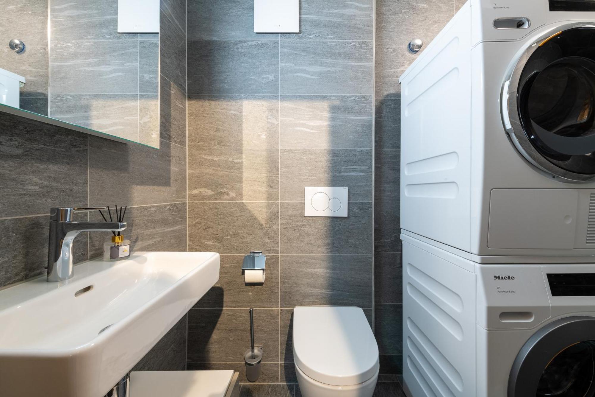 Beautiful Modern Family With Free Parking Appartamento Sankt Moritz