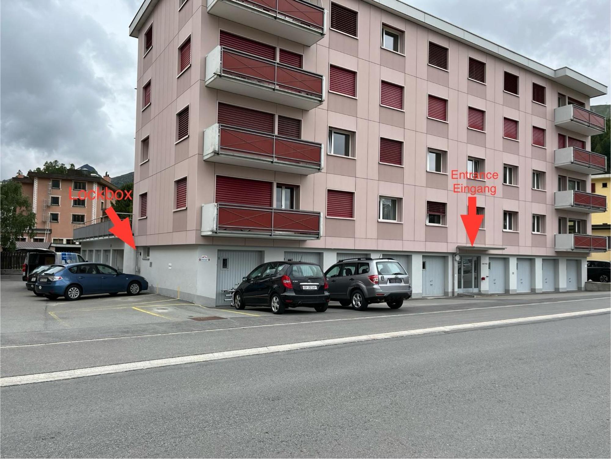 Daire Beautiful Modern Family With Free Parking *
