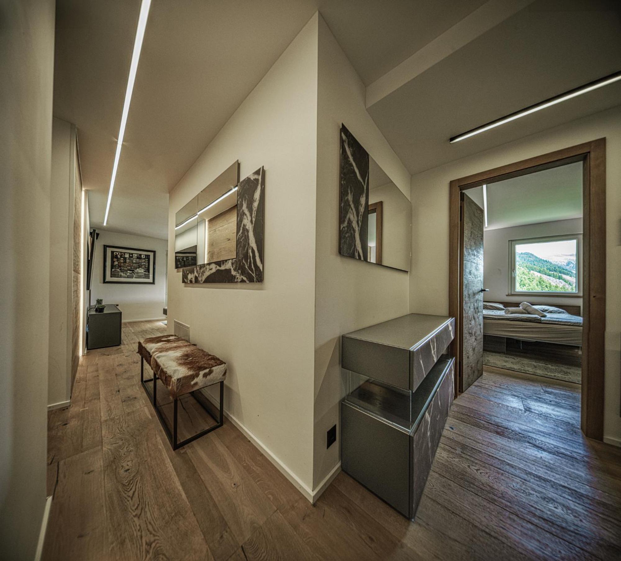 Luxury Mountain With Private Sauna And Underground Parking Apartment *