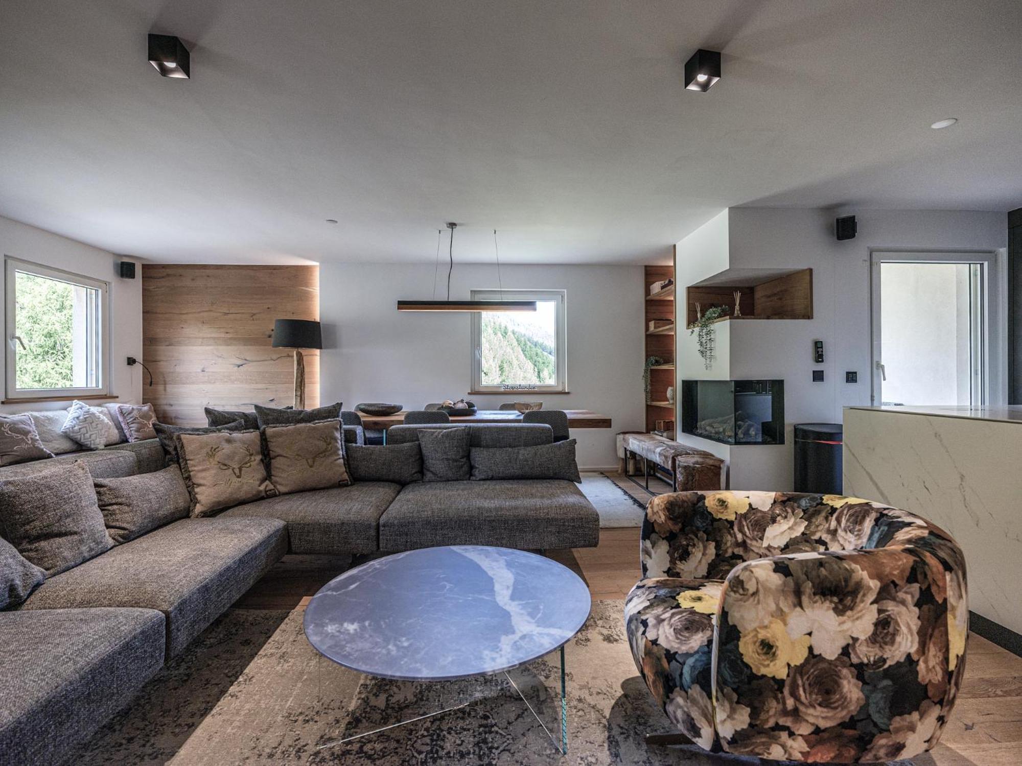 Apartment Luxury Mountain With Private Sauna And Underground Parking St. Moritz