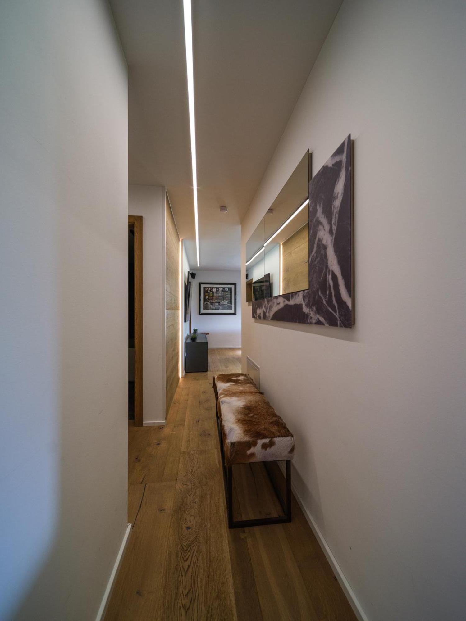 Luxury Mountain With Private Sauna And Underground Parking Apartment *