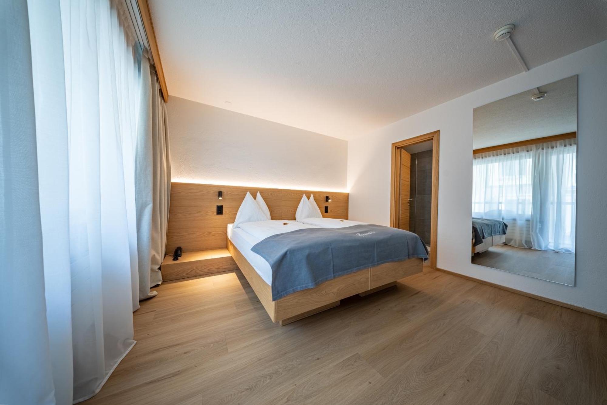 Piz Hotel