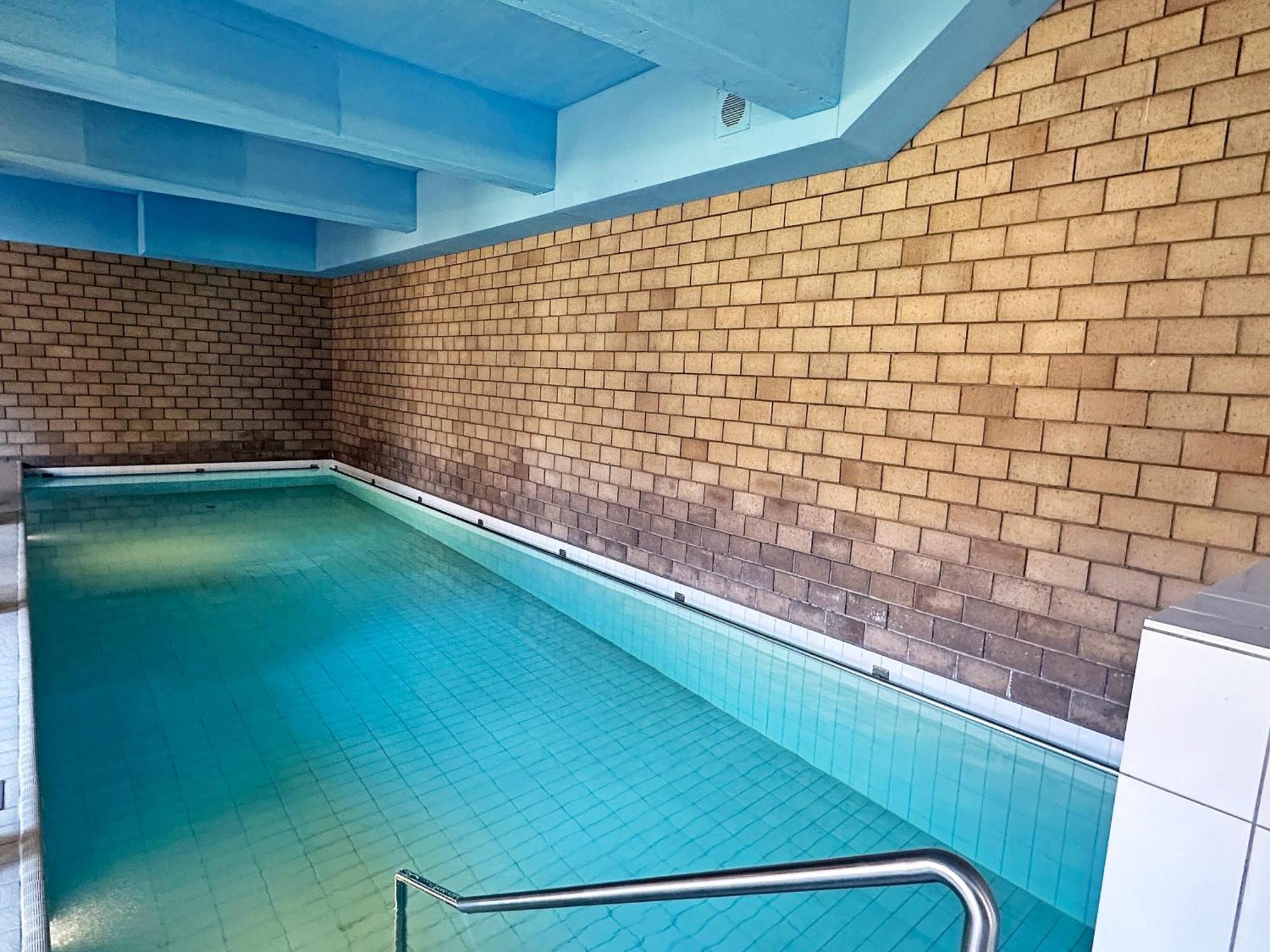 Alpin-schick, 39m2, & Sport, Mit Pool - Sk213 *