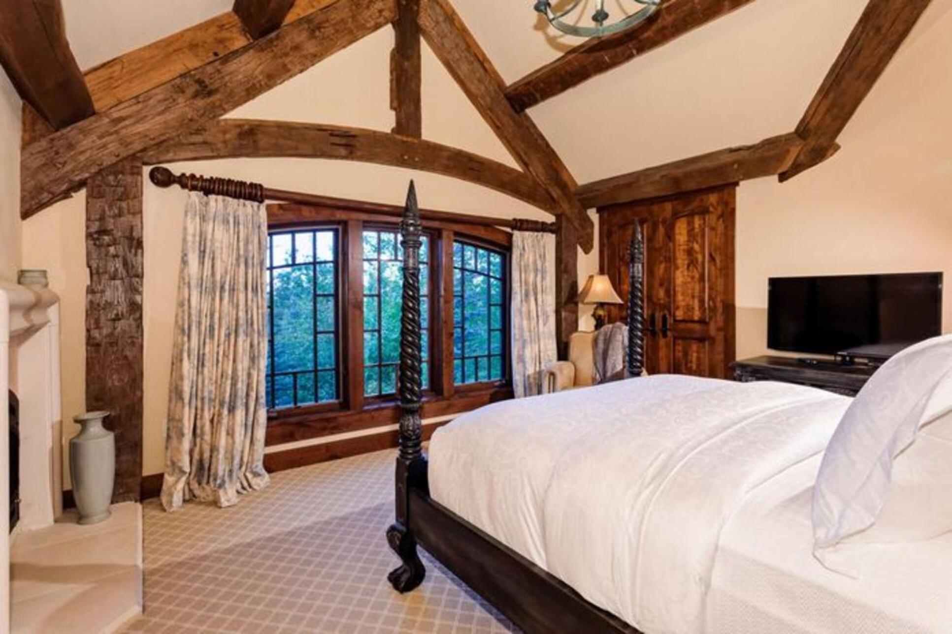 Luxury Chalet Notev & Saunaa