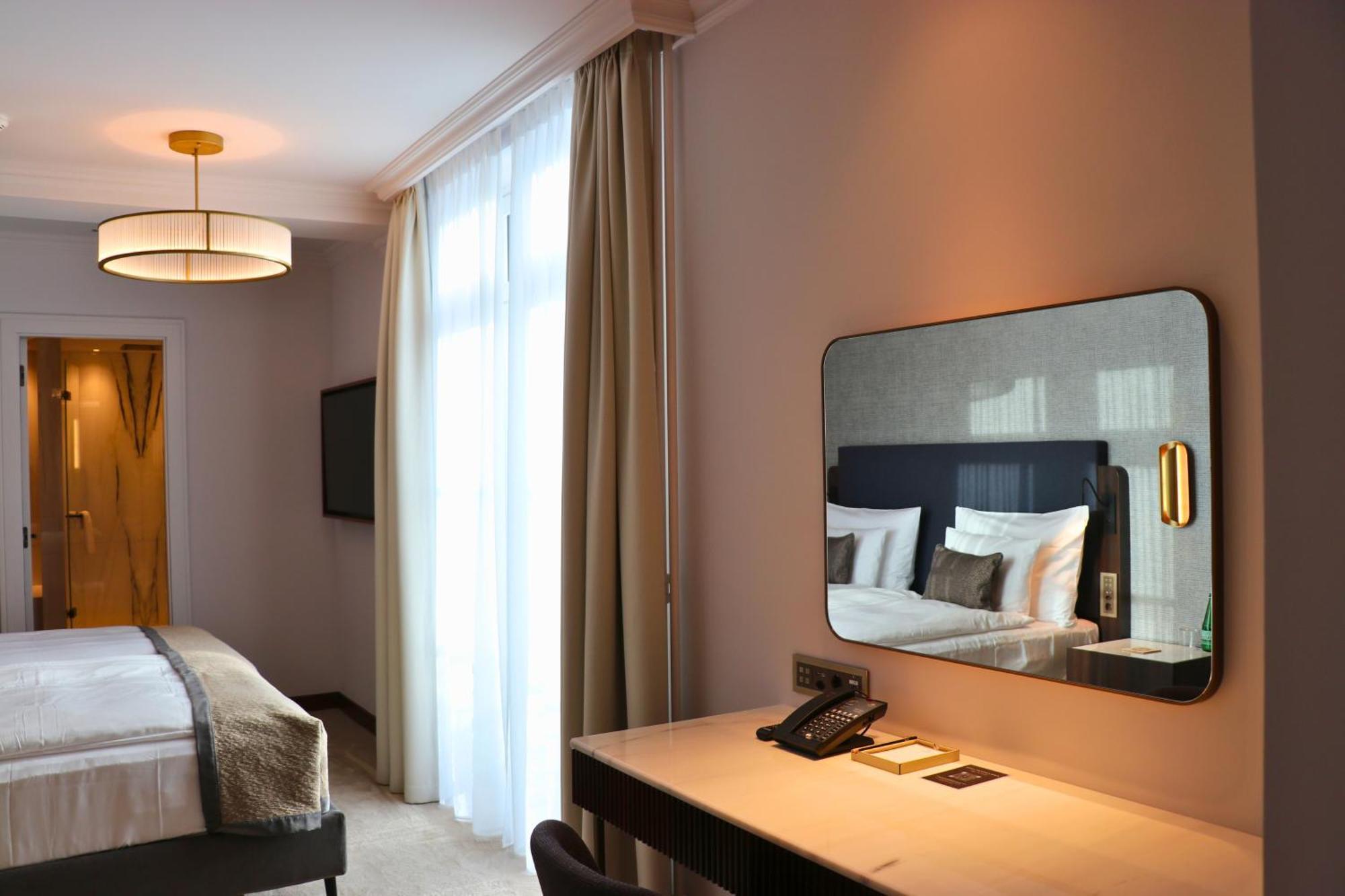Grand Des Bains Kempinski