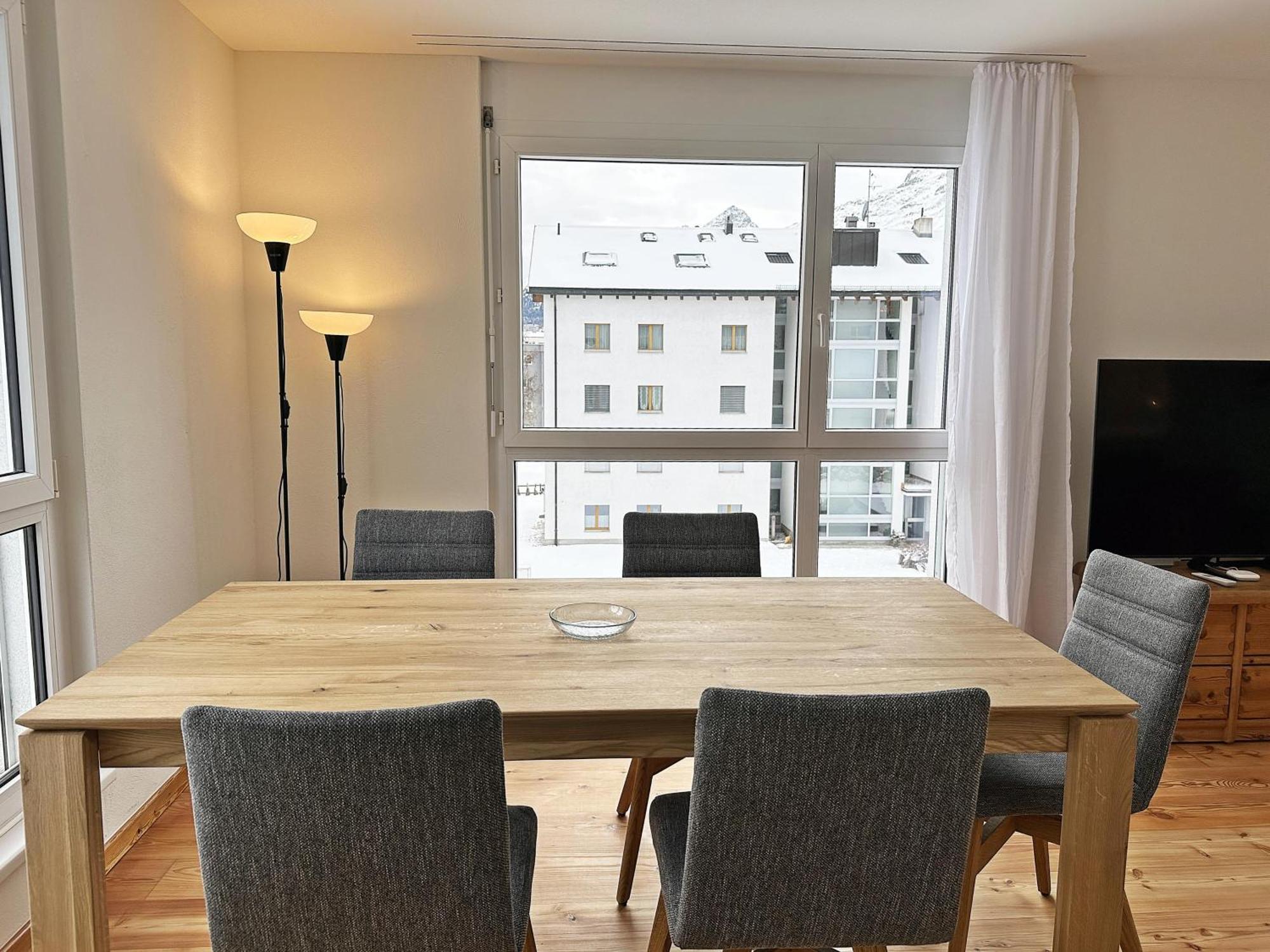 Apartment Echtholz, 110m2, Sport, Erholung, Mit Garage - Su48 St. Moritz