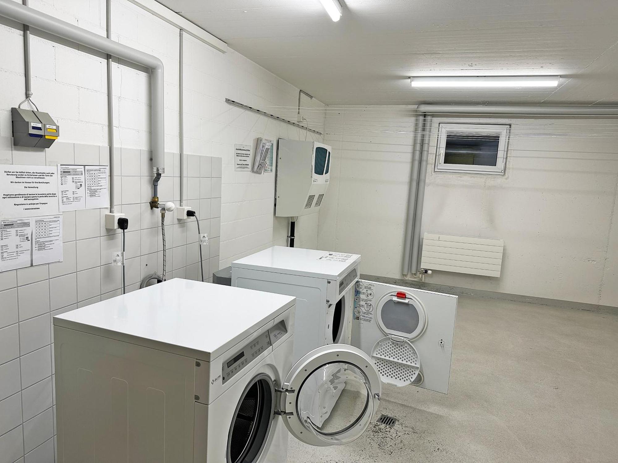 Echtholz, 110m2, Sport, Erholung, Mit Garage - Su48 *