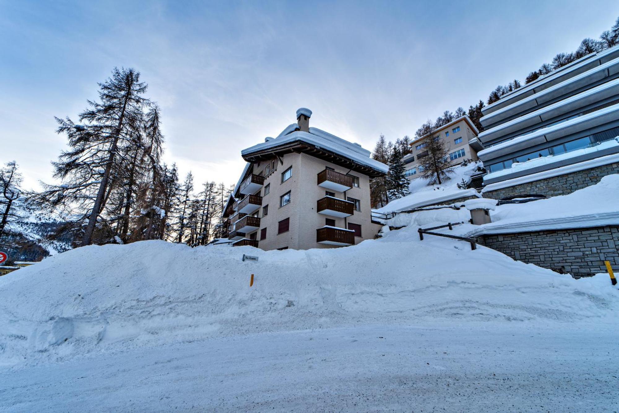 Chesa Aruons 21 - St. Moritz