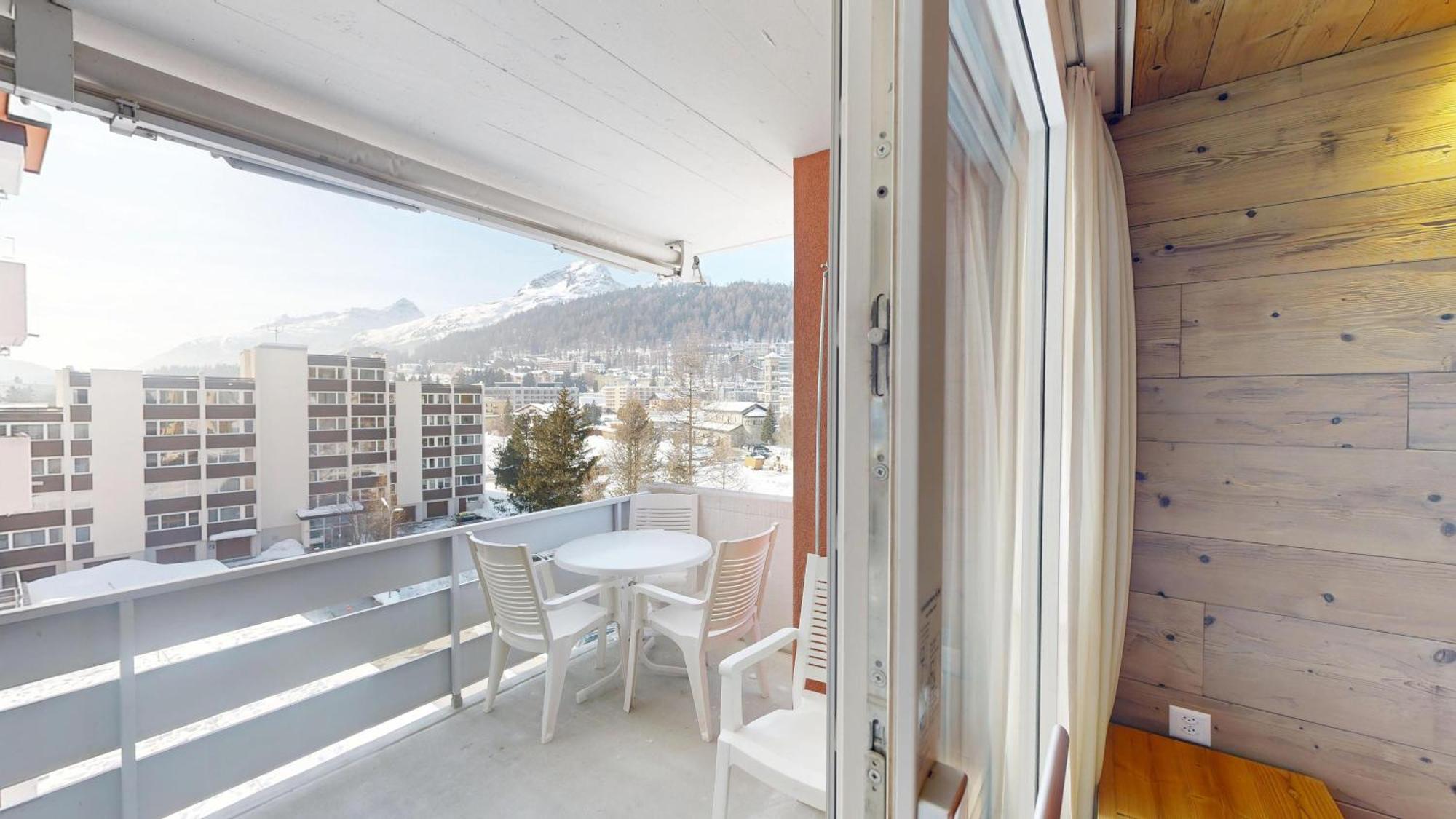 Skyline 406 São Moritz