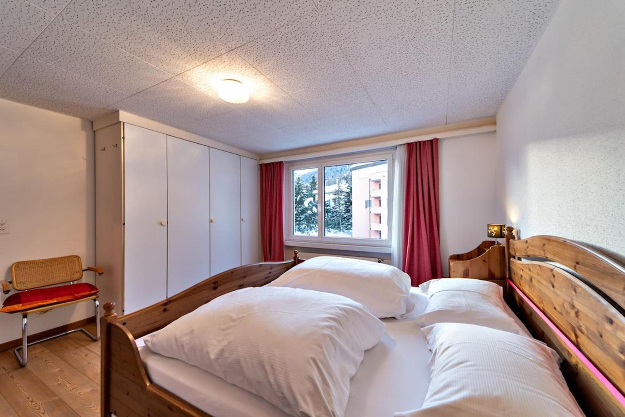 Apartment Champfer -