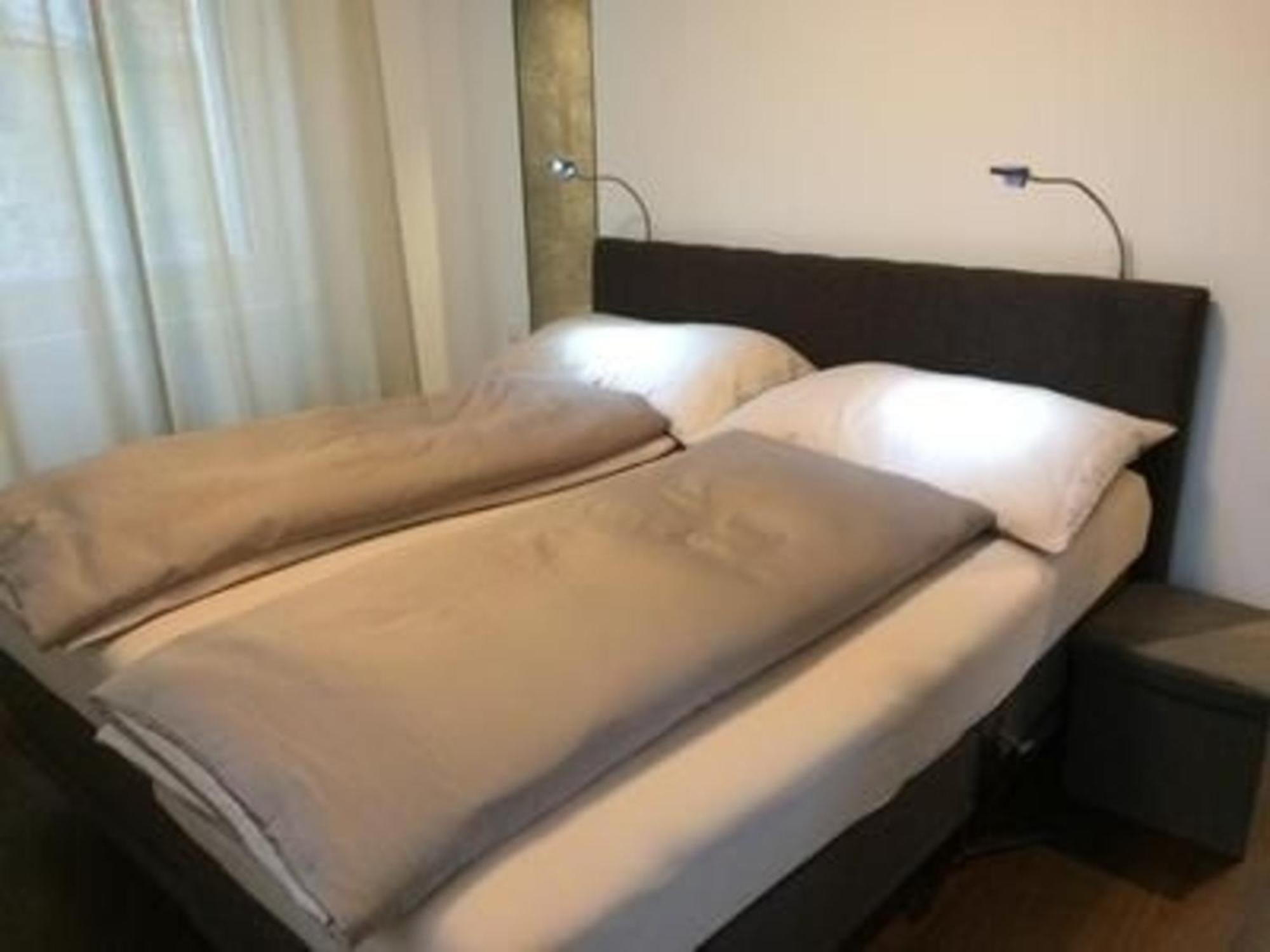 Chavallera Casa Torri Apartment