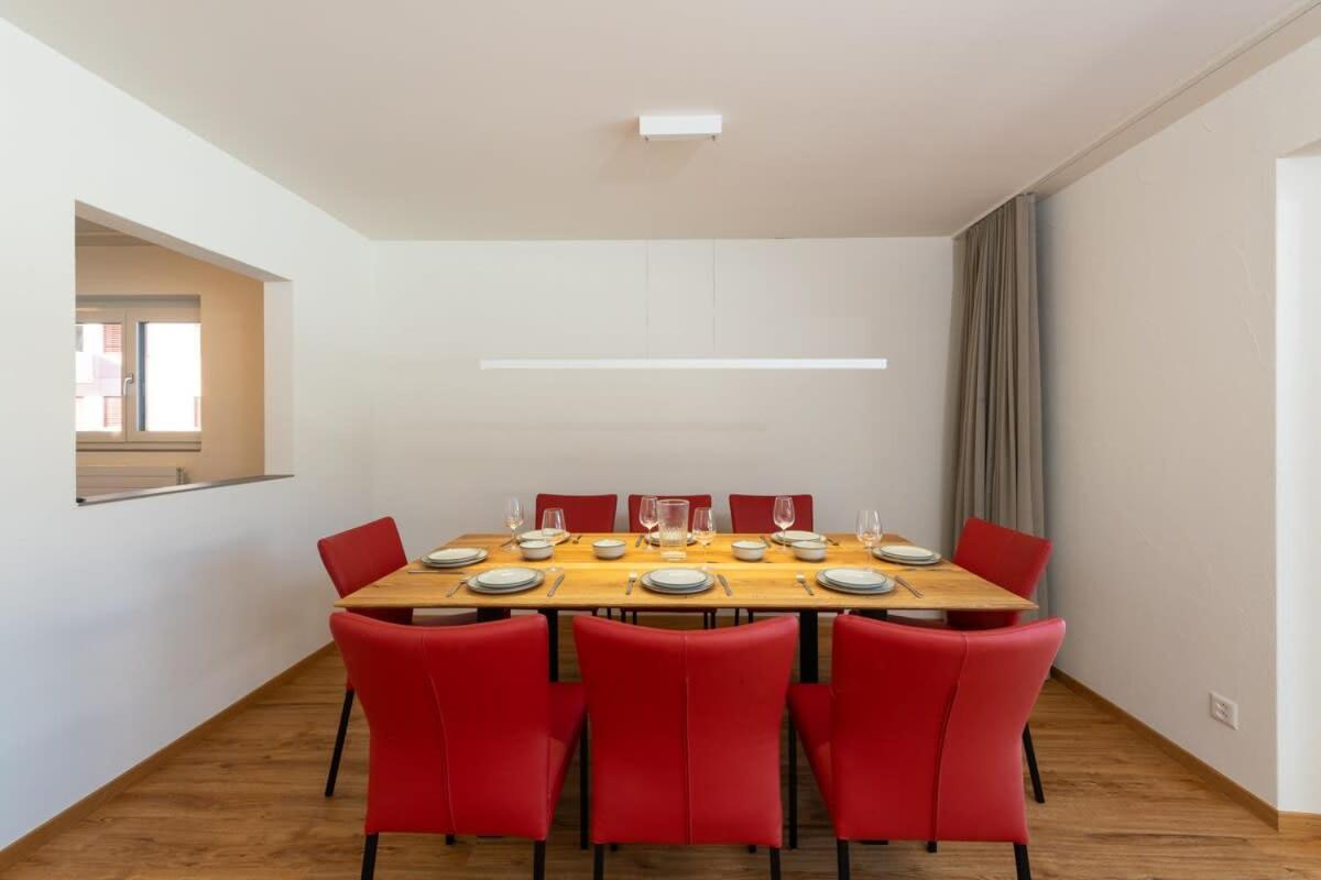 New! Spectacular Dream View Apartment
