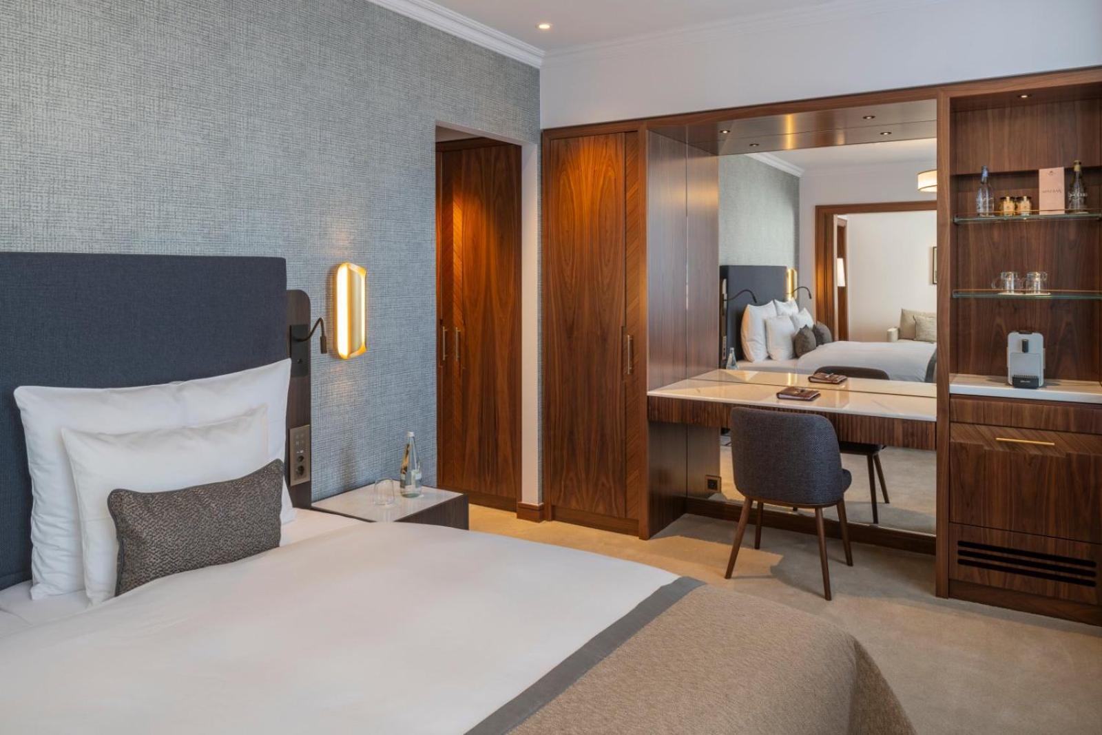 Grand Des Bains Kempinski Hotel 5*