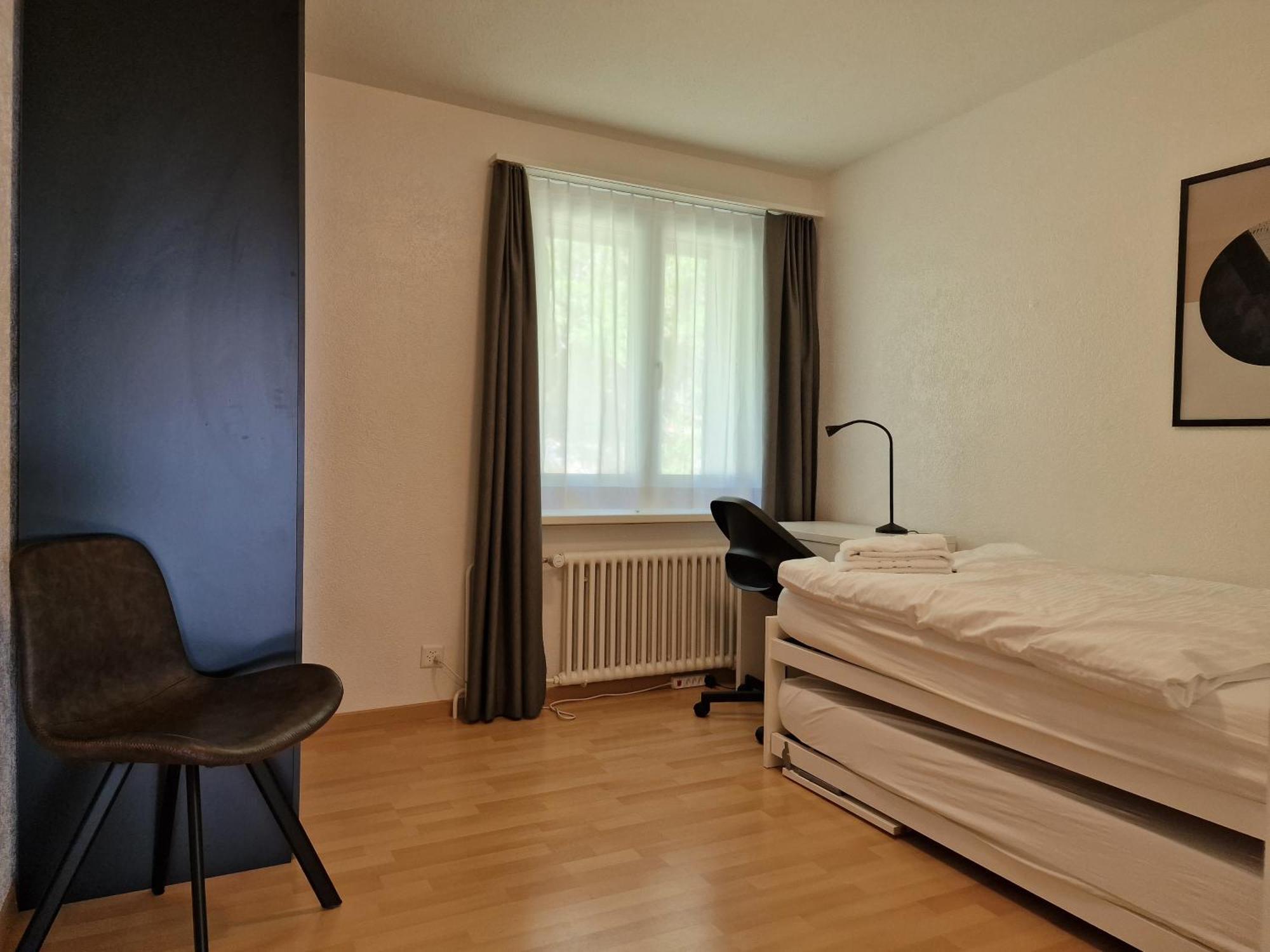 Ruben - Sunflower Apartment